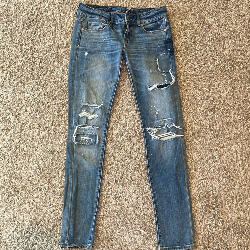 distressed jean